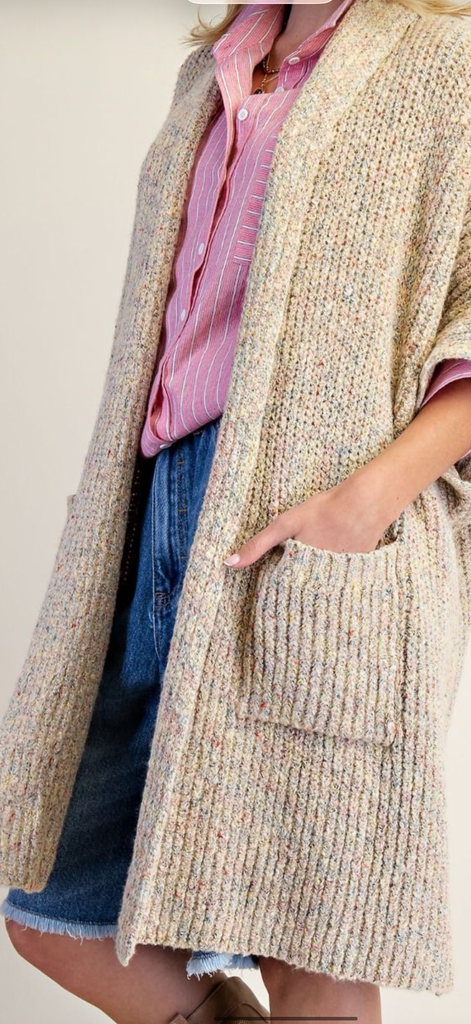 Two pocket cardigan