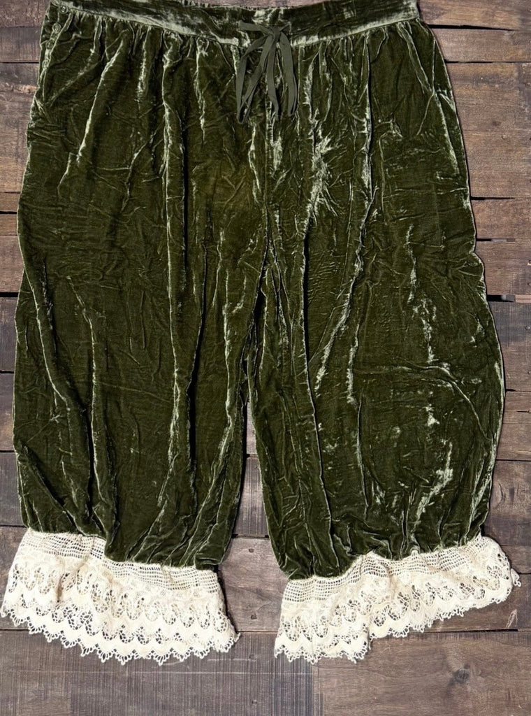 Vintage Romance Bloomers